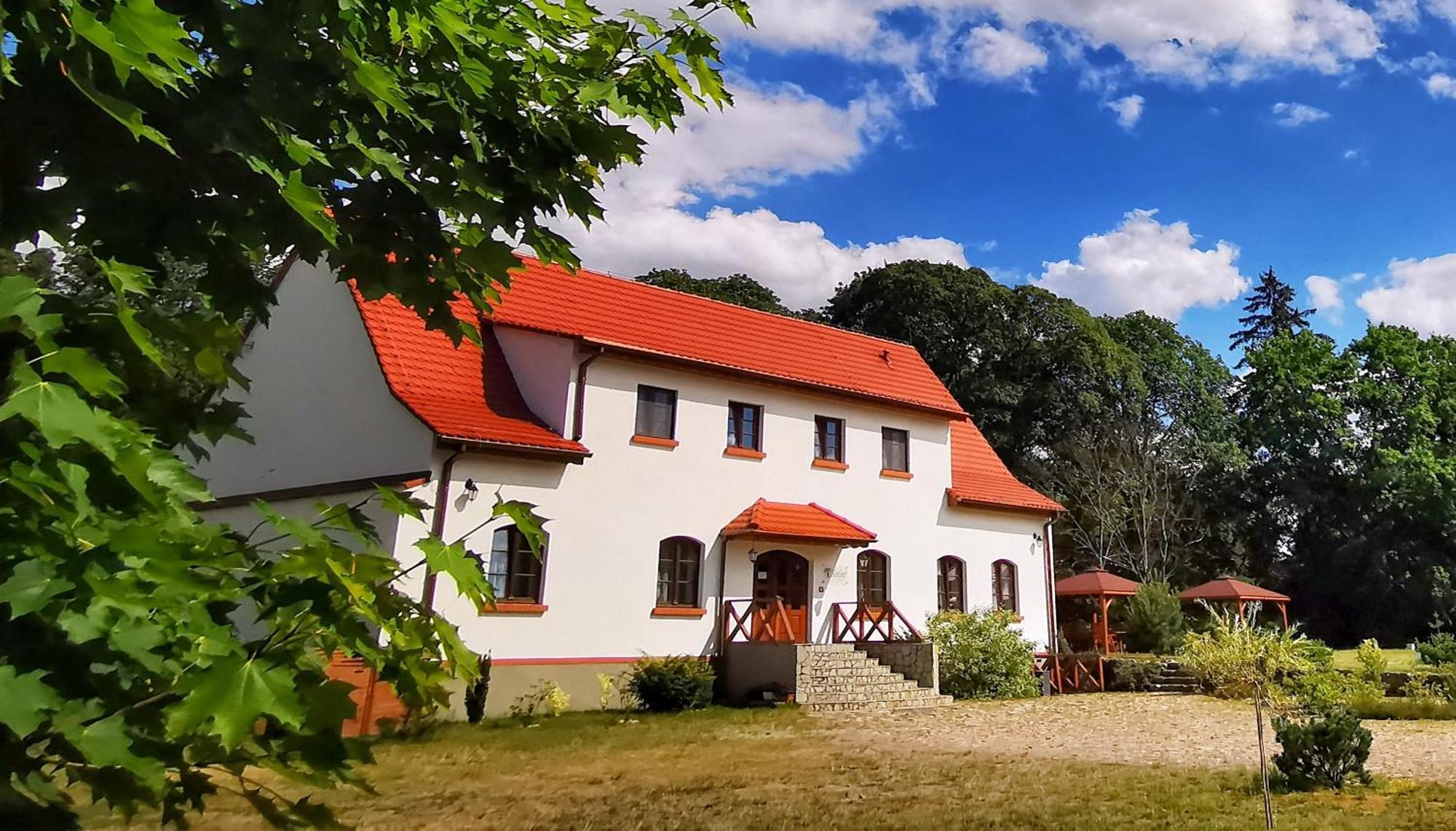 Gospodarstwo Nad Jeziorem Zalom  Bagian luar foto