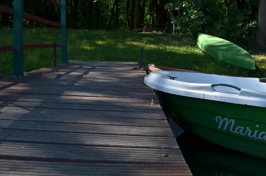 Gospodarstwo Nad Jeziorem Zalom  Bagian luar foto