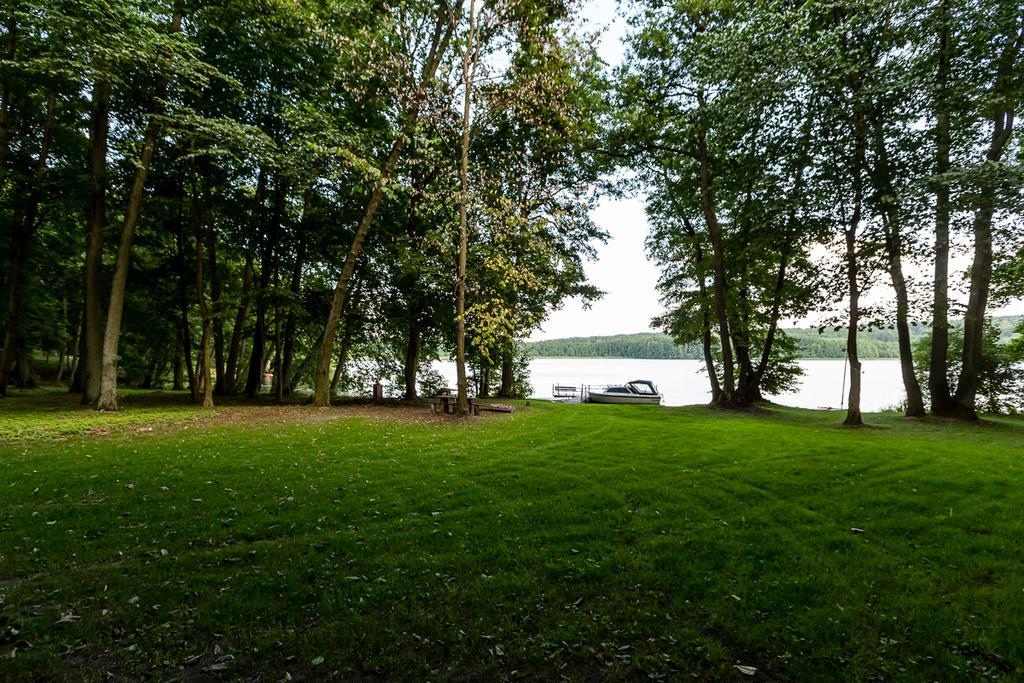 Gospodarstwo Nad Jeziorem Zalom  Bagian luar foto